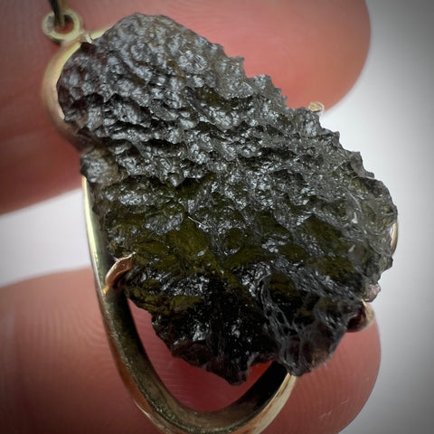 Elegant Gold/Moldavite Pendant - Solid 14k Gold.