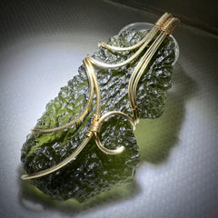 16.65g Moldavite pendant in 14k Gold.