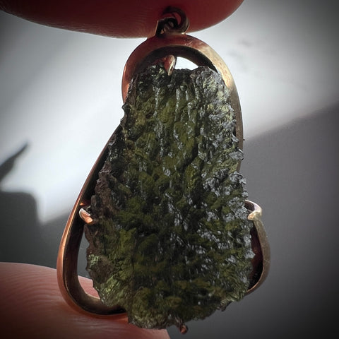 Elegant Gold/Moldavite Pendant - Solid 14k Gold.