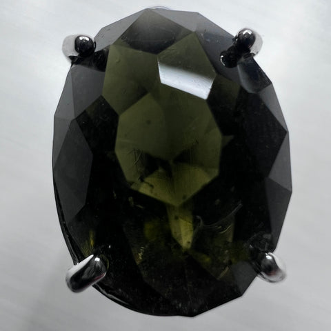 Exquisite Oval-Cut Faceted Moldavite Pendant — 6.99 ct