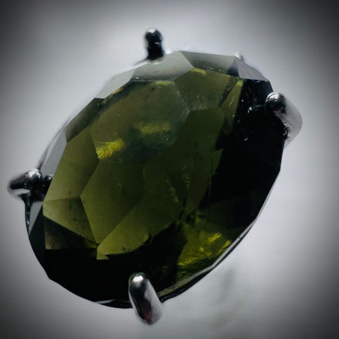 Exquisite Oval-Cut Faceted Moldavite Pendant — 6.99 ct