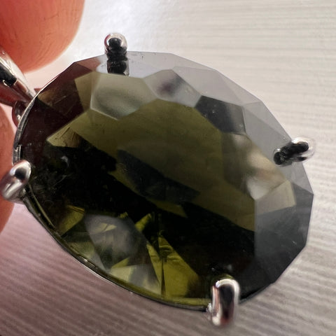 Exquisite Oval-Cut Faceted Moldavite Pendant — 6.99 ct