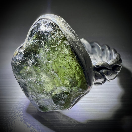 Woven Silver Moldavite ring size 10 (U)