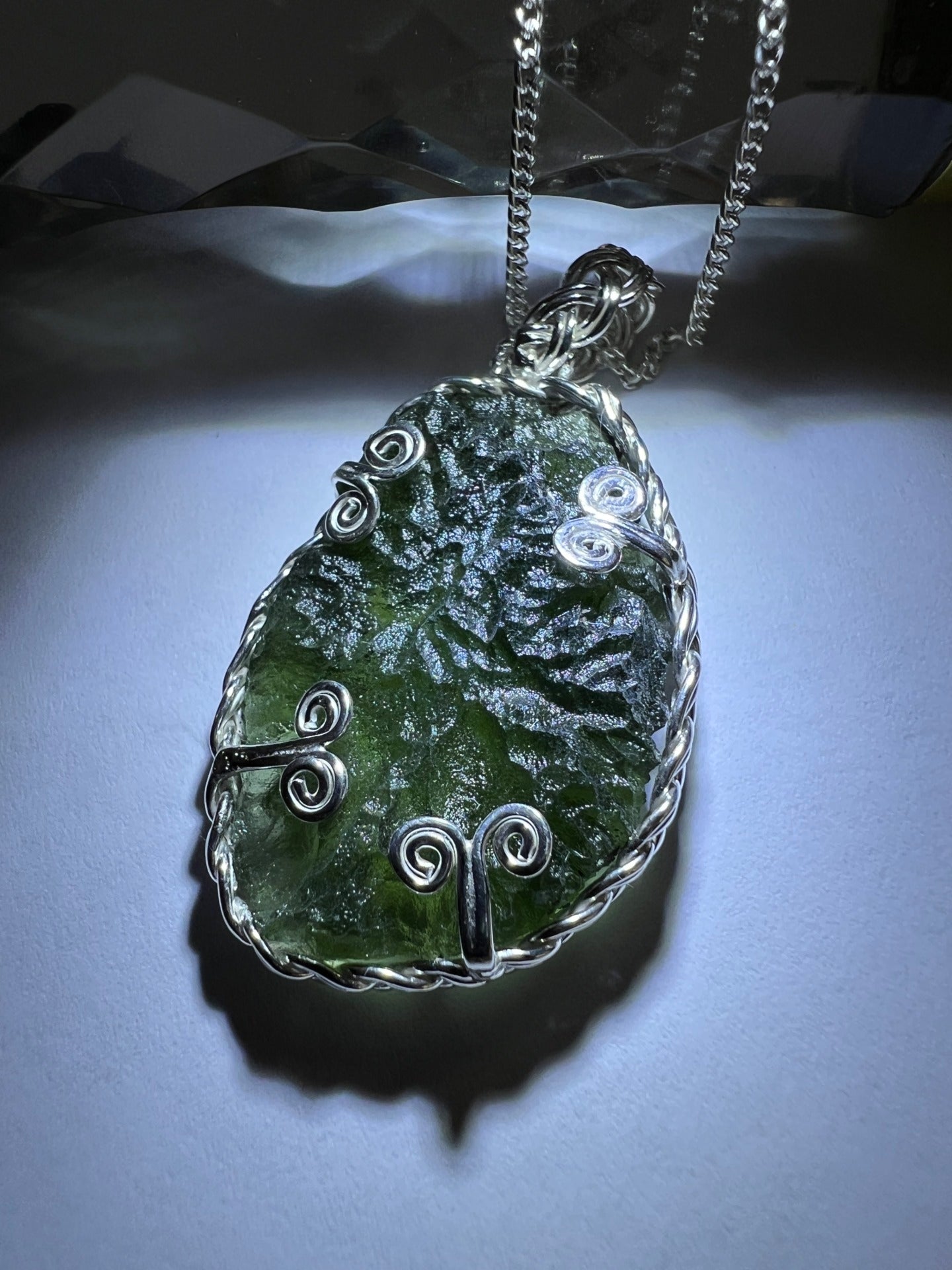 Elegant Moldavite pendant in Sterling Silver