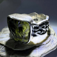 Square Knot Band Moldavite Silver Ring – Size 8 (Q)