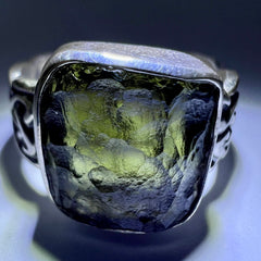 Square Knot Band Moldavite Silver Ring – Size 8 (Q)