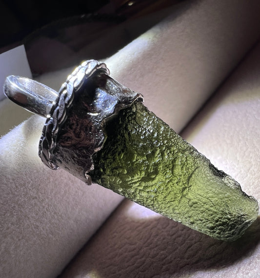 Elegant Moldavite Pendant – Cap Set in 925 Sterling Silver