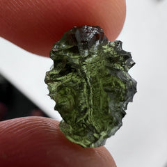 1.35g Maly Chlum Moldavite, Visible Lechatelierite