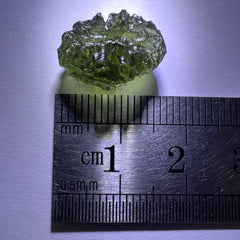 1.35g Maly Chlum Moldavite, Visible Lechatelierite