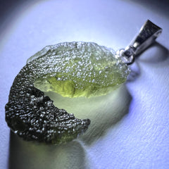 0.85g Moldavite Rhodium-Plated Silver Pendant