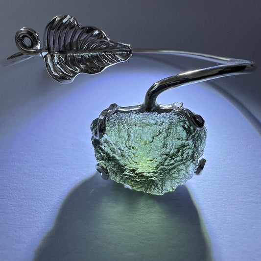 Moldavite "leaf" silver bracelet.