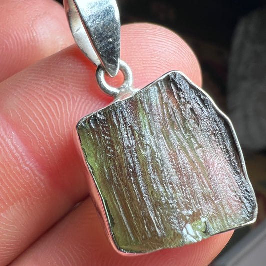 Moldavite Silver pendant, 4.24g