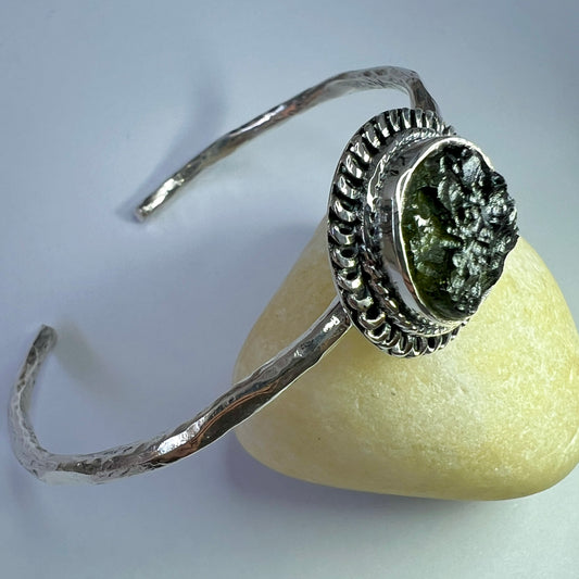 Moldavite Silver Cuff Bracelet 2.7g