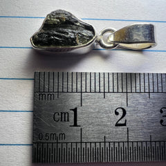 Moldavite Silver pendant, 1.98g
