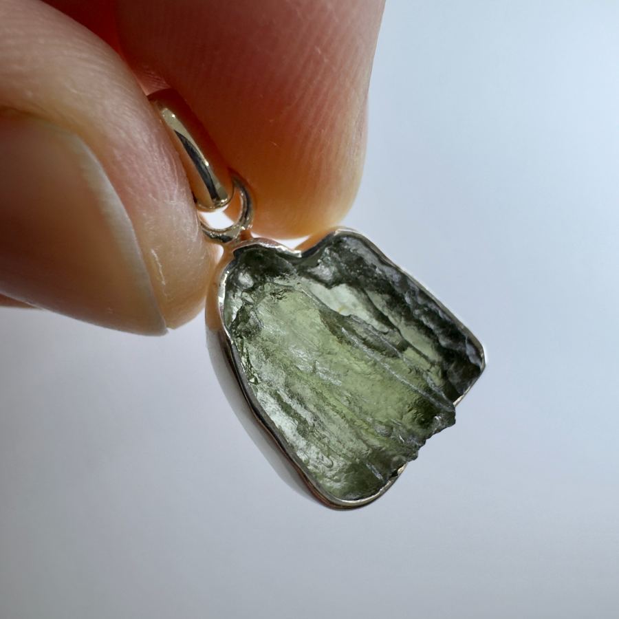 1.92g Natural Moldavite Marouskovo Pole sterling silver pendant
