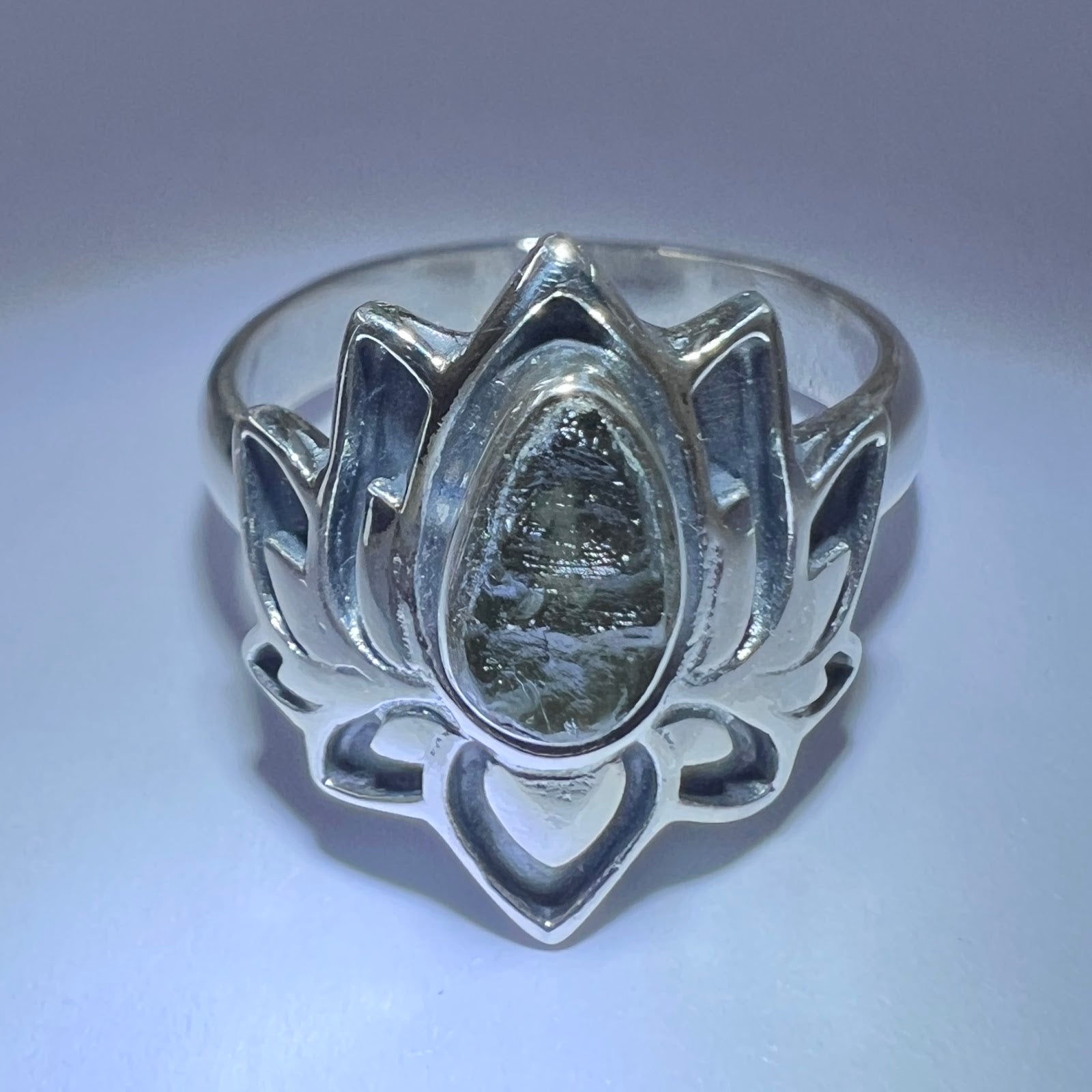 NG1026R12 Moldavite sterling silver ring
