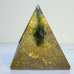 Moldavite Orgone Generator Pyramid –  18mm
