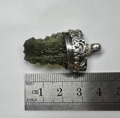 3.15g Moldavite silver pendant.