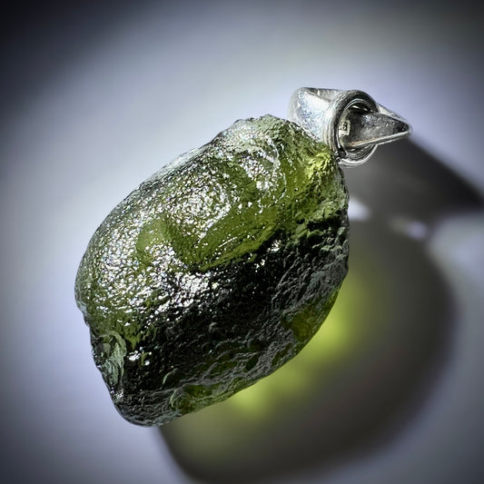 2.74g Moldavite Pendant