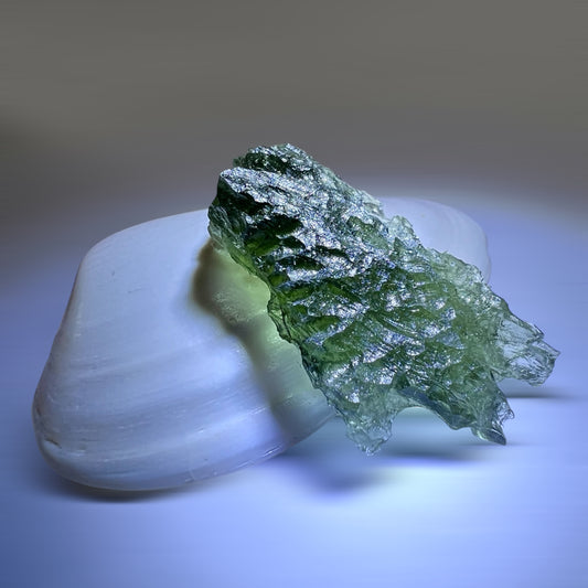 3.29g Moldavite