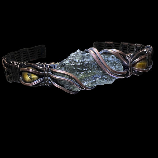 1.2g Moldavite & Tigers Eye Copper Bracelet