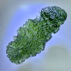 11.49g Investment Grade Moldavite - Nesmen Les.