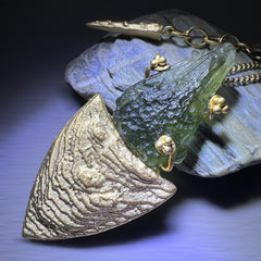 Botanical Form Gold-Plated Moldavite Necklace (2.14g)