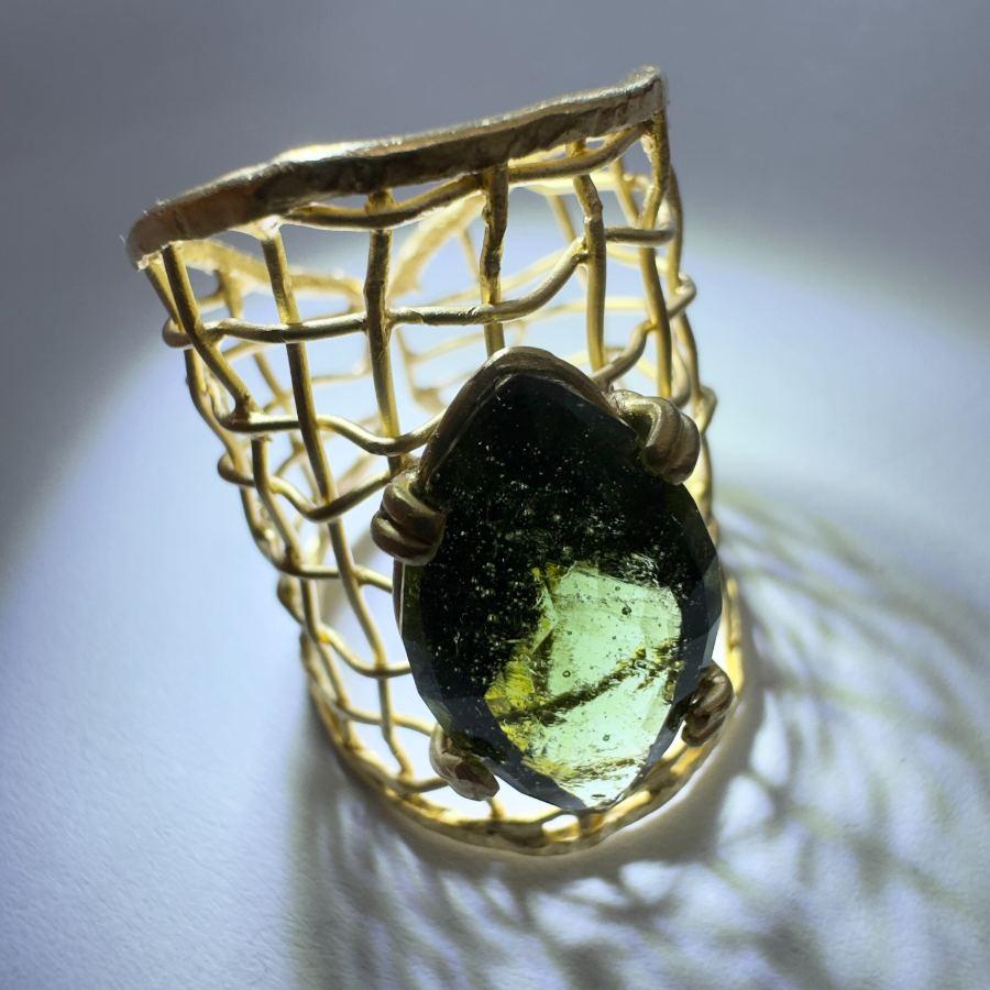 SR1026-R11 jewellery photograph