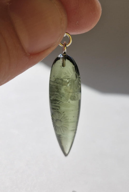 Daisies Light Pendulum (3.0g)