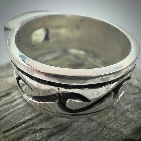 Moldavite Ring in Sterling Silver – Size 8 | 0.8g | Chlum