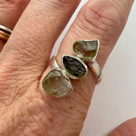 Sterling Silver Moldavite Ring with Herkimer Diamond & LDG | 0.3g | Chlum