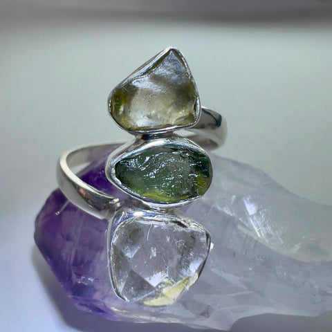 Sterling Silver Moldavite Ring with Herkimer Diamond & LDG | 0.3g | Chlum