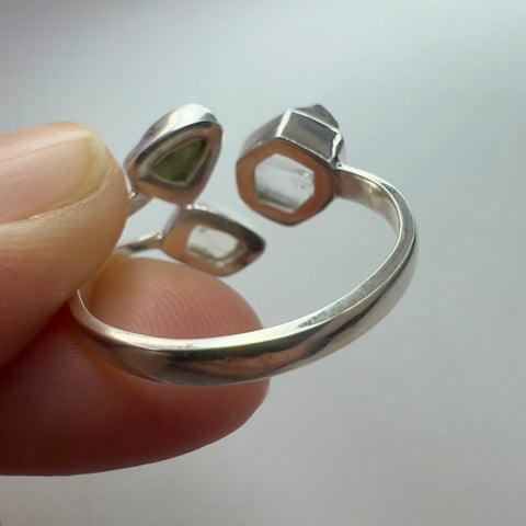 Sterling Silver Moldavite Ring with Herkimer Diamond & LDG  - Size 8(O) | 0.3g | Marouskovo Pole
