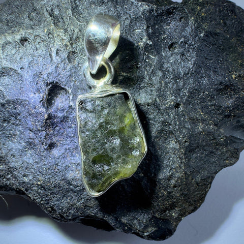 Sterling Silver Moldavite Pendant | 1.84g | Chlum