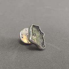 0.55g Moldavite/Silver pin