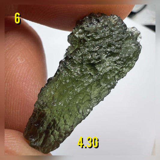 4.30g Chlum Drop Moldavite